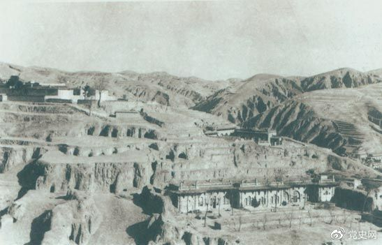 1947年12月25日至28日，中共中央在陜北米脂楊家溝召開擴大會議（十二月會議）。圖為會議會址。